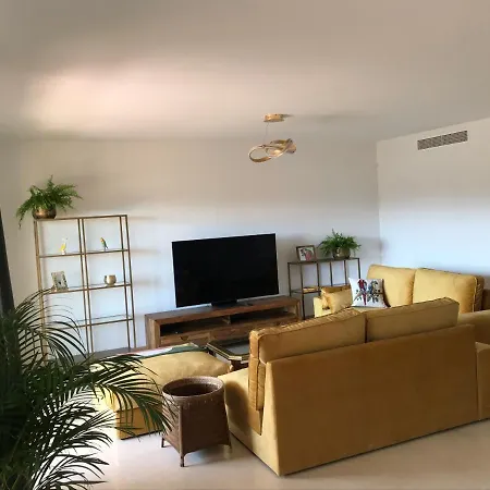 Casa De Loros *