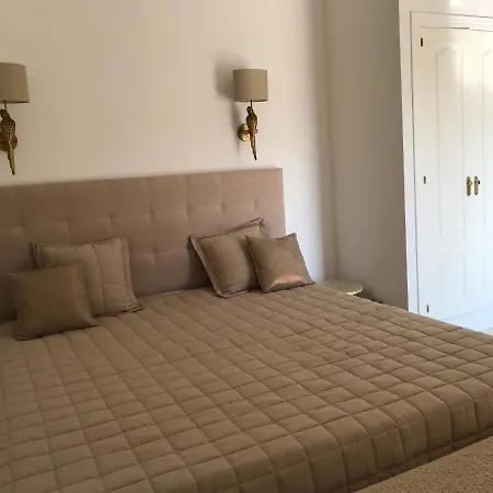 Casa De Loros Marbella