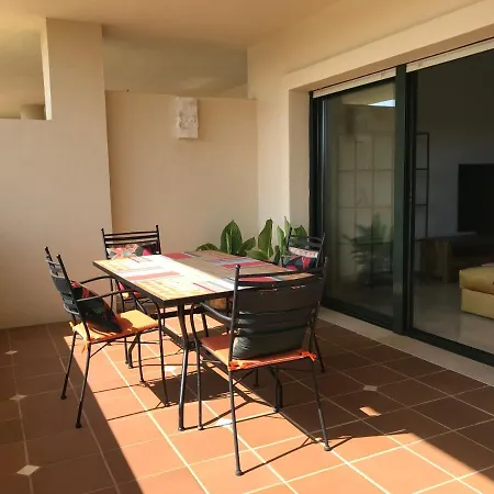 Casa De Loros Apartment *