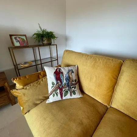 Apartment Casa De Loros